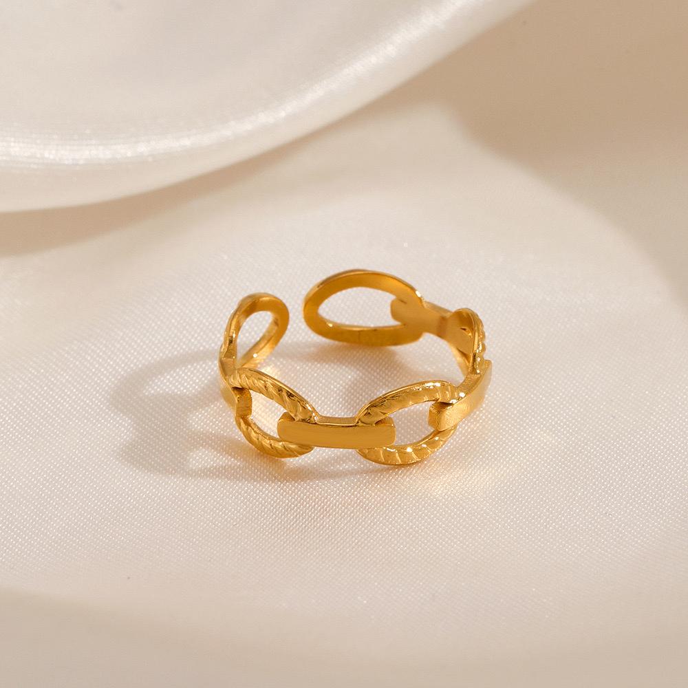 Linked in Twinkle Ring