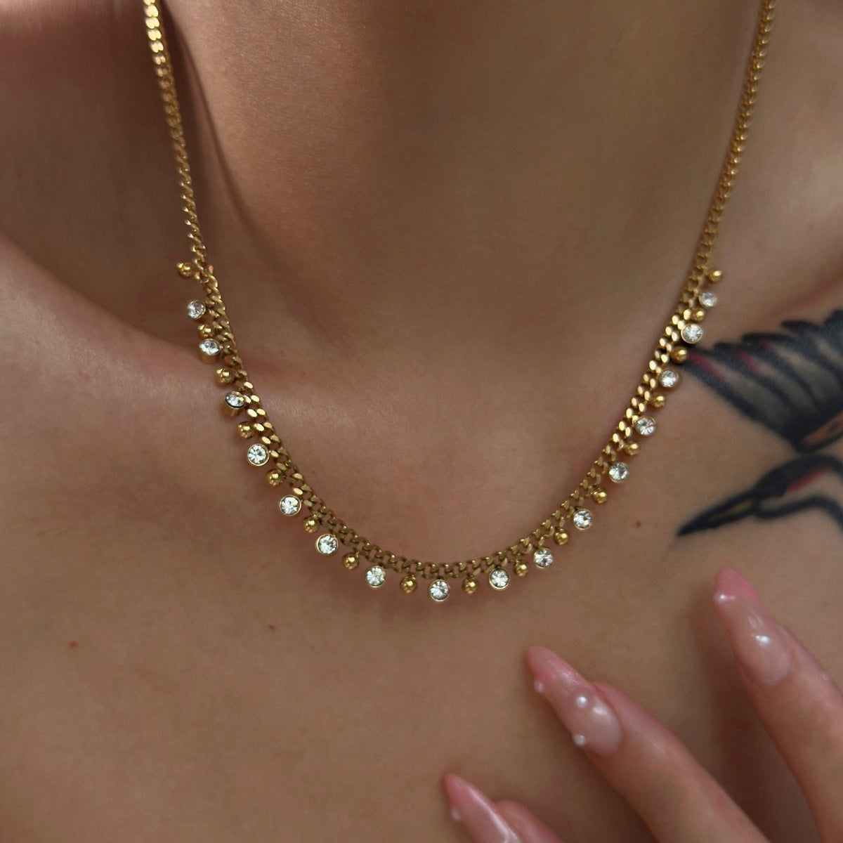 Royal Rhinestone Core Necklace