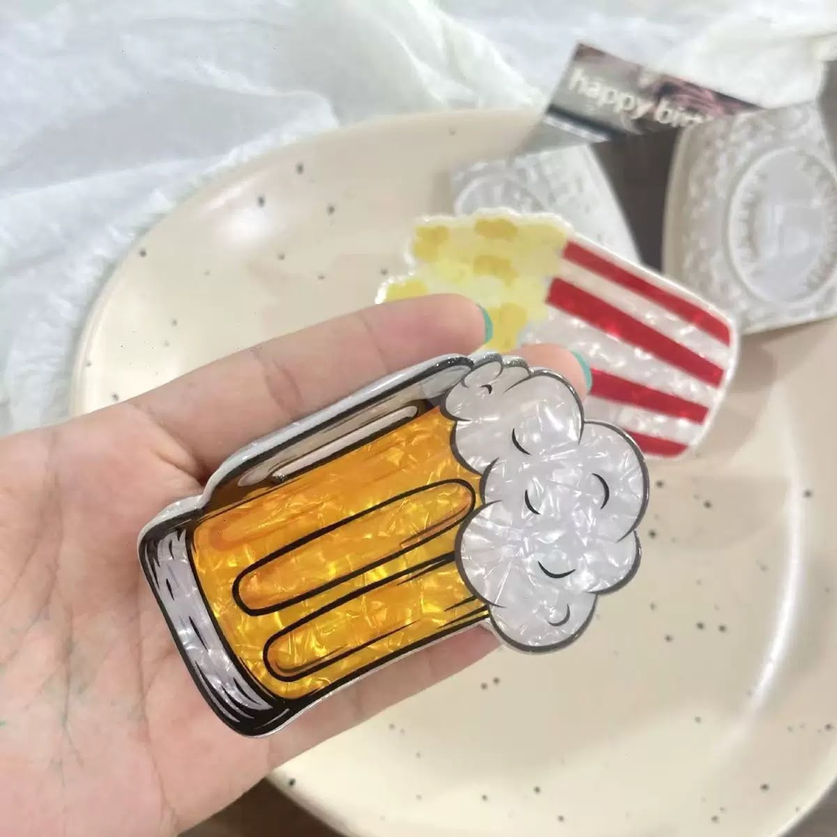 Happy Hour Beer Mug Claw Clip